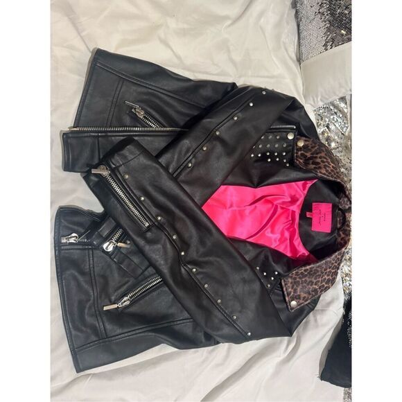 Torrid x betsey Johnson crop leopard print studded leather jacket y2k 80’s sz 1 - Picture 7 of 10
